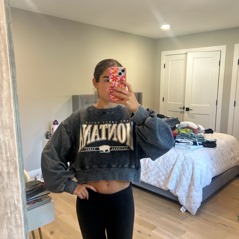 Garage Charcoal Montana Sweatshirt